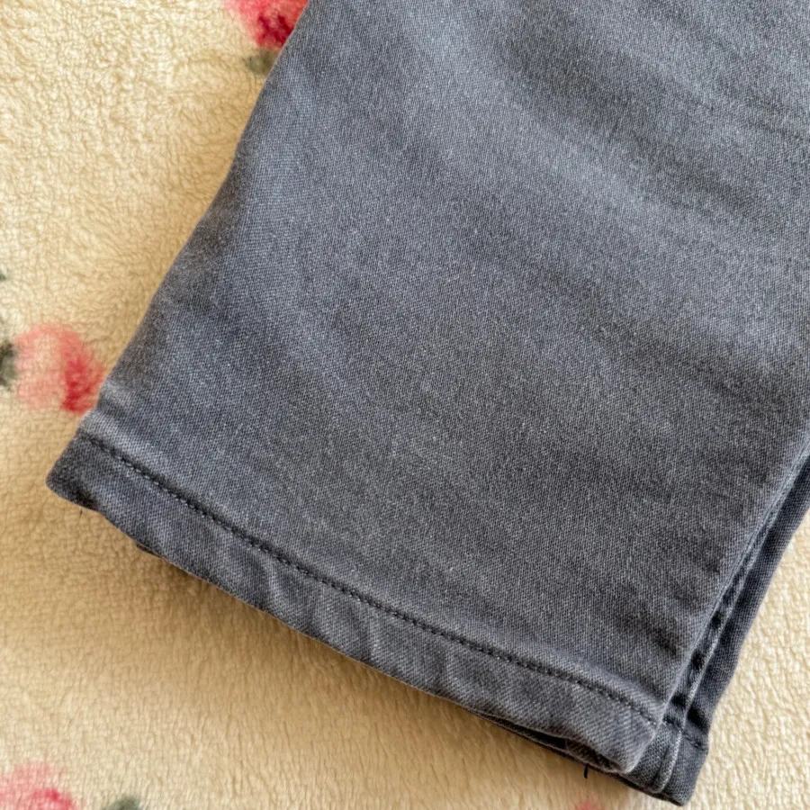 شلوار جین یخورده کش میاد