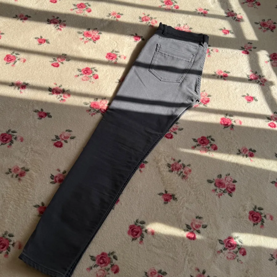 شلوار جین یخورده کش میاد