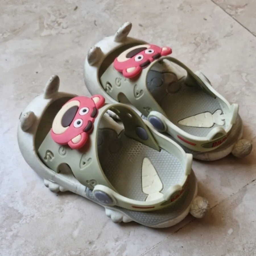 صندل بچگانه