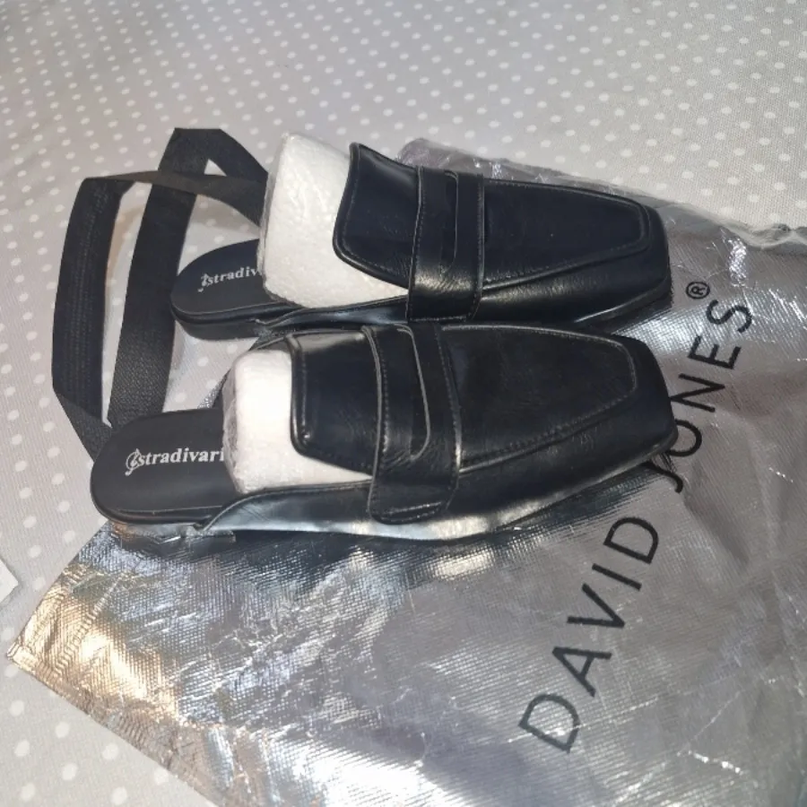 صندل مارک استرادیواریوس