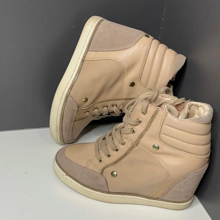 نیم بوت ALDOسایز 37/5