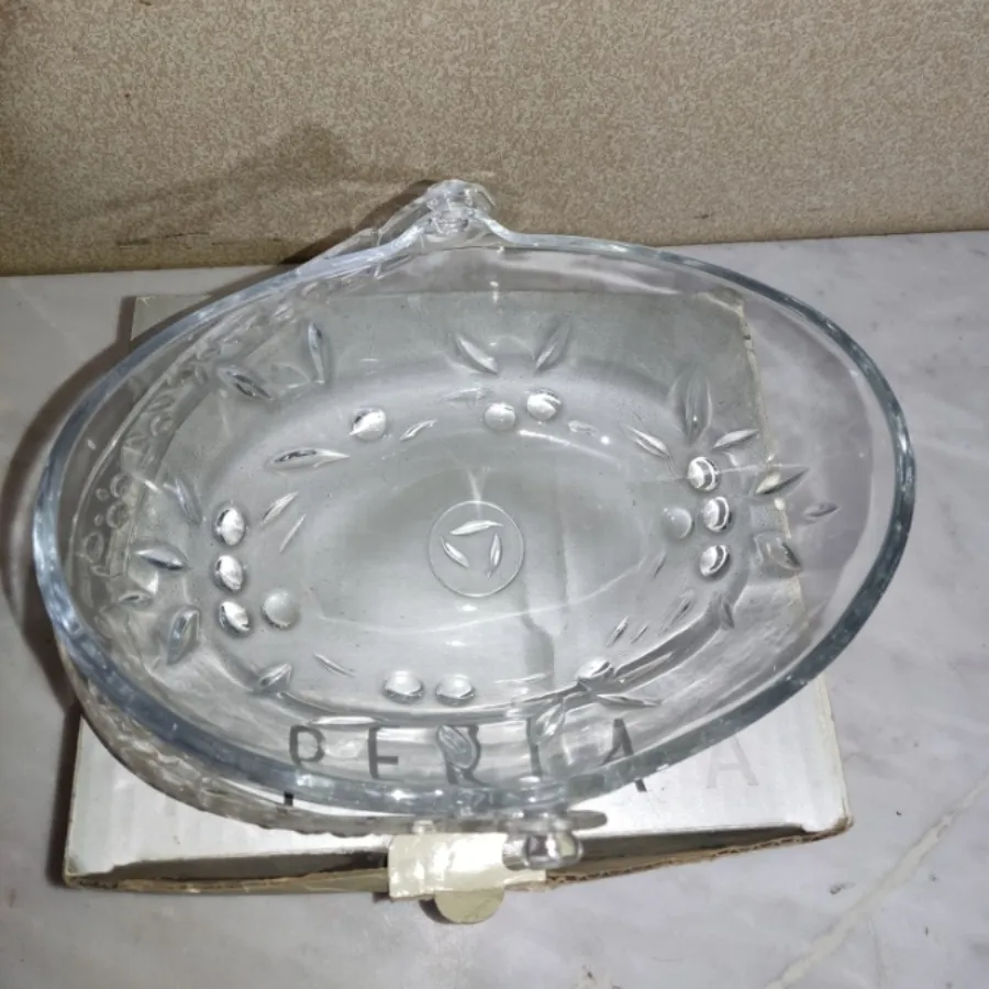 شکلات خوری آجیل خوری روسی