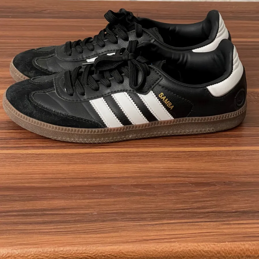 کفش اسپرت سامبا