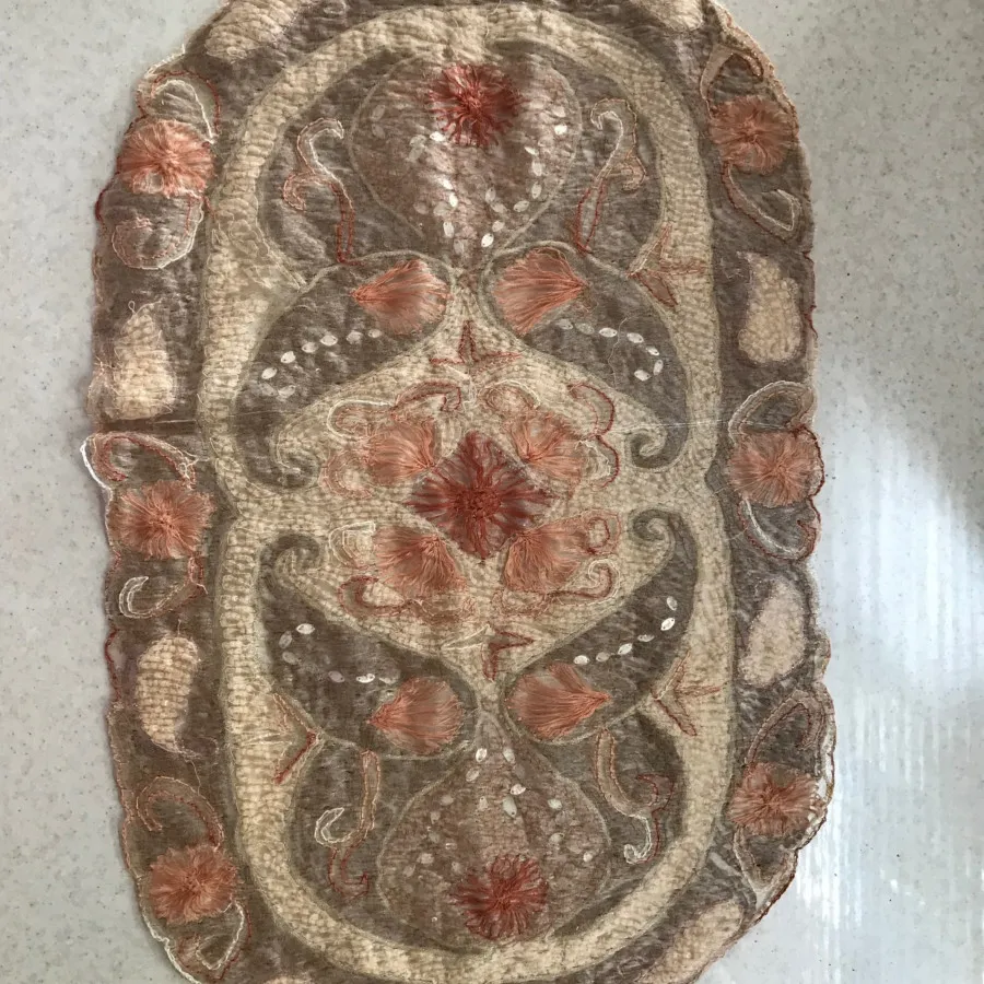 رومیزی پولک دوزی ترک