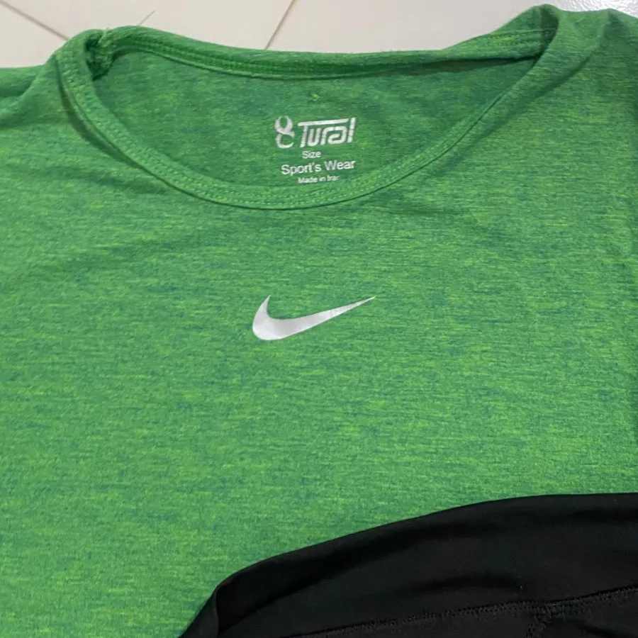 تیشرت ورزشی