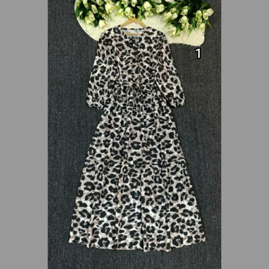 پیراهن ساحلی