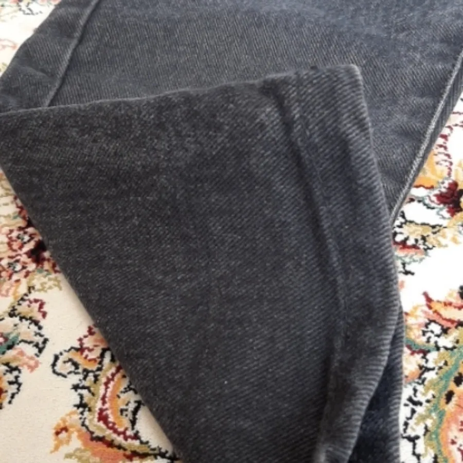 شلوار جین مام زغالی