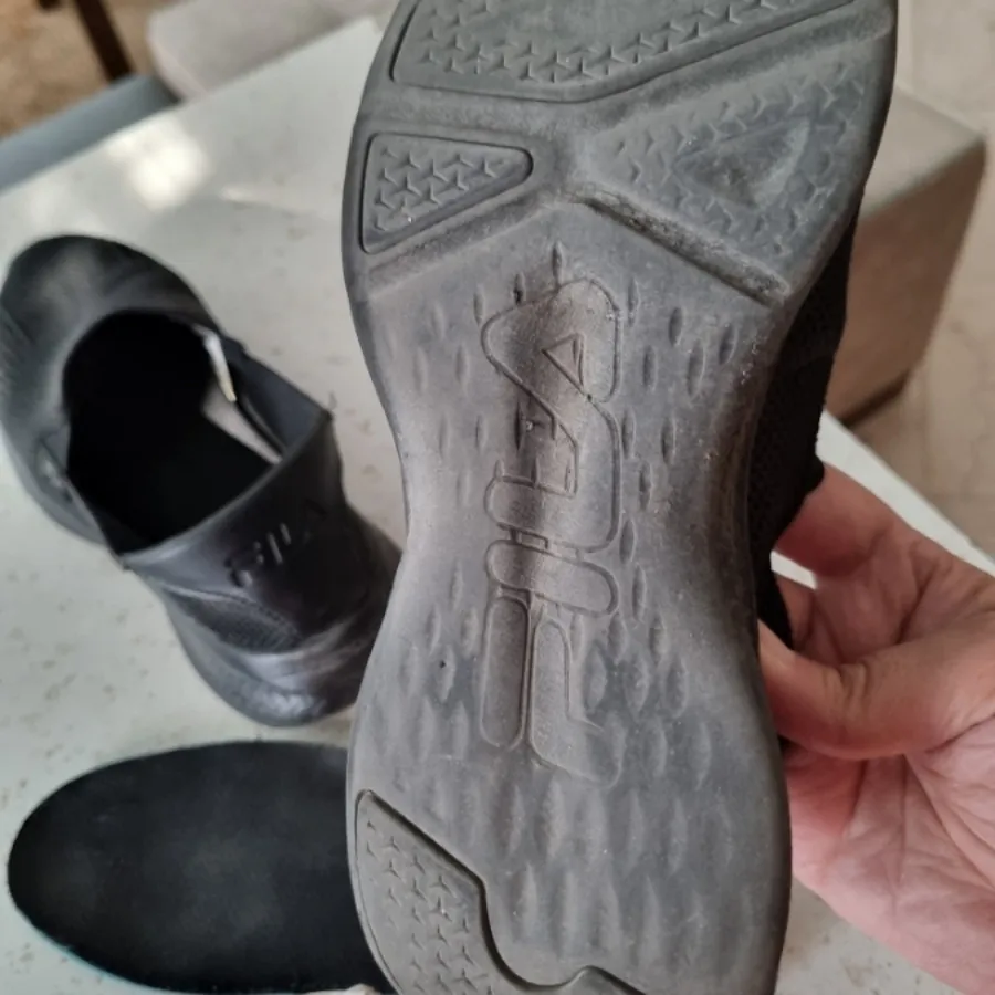 کفش فیلا اورجینال