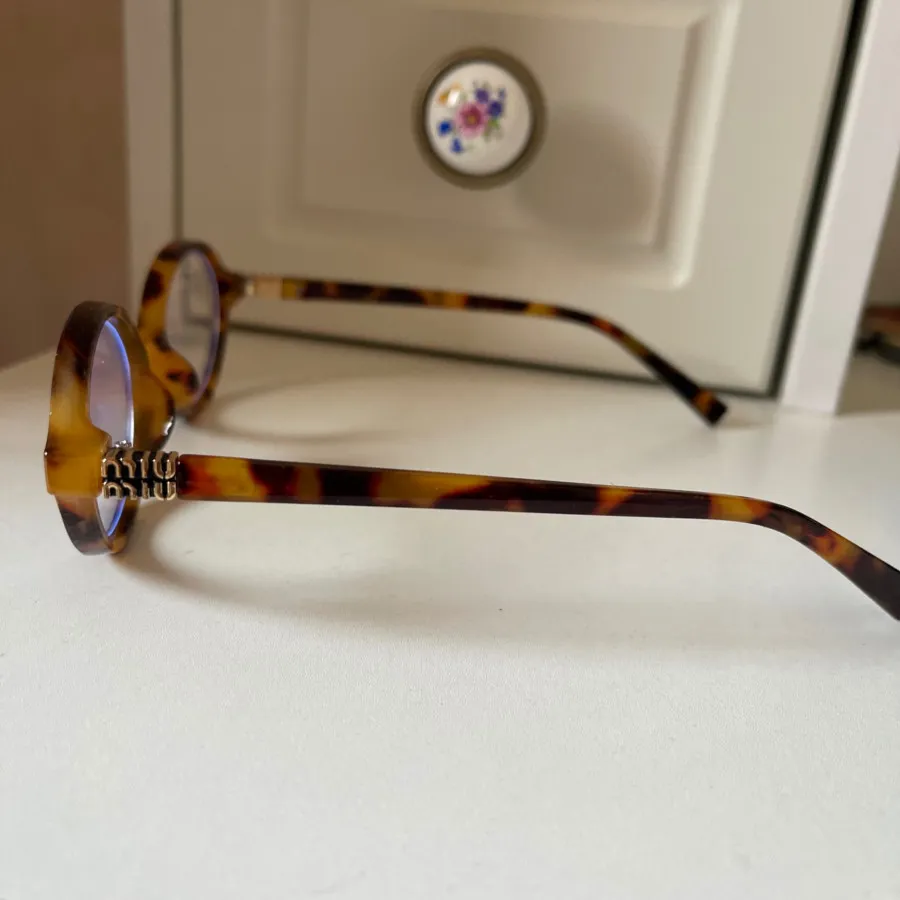 عینک افتابی یونیسکس میو