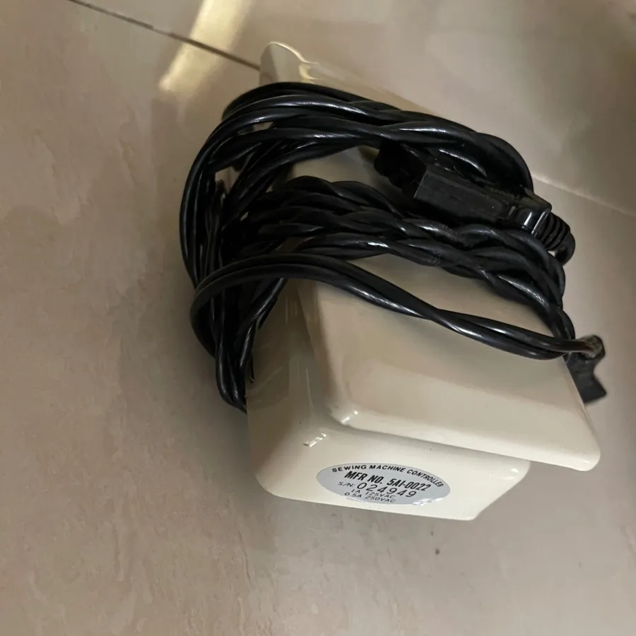 چرخ خیاطی HOSQVARNA