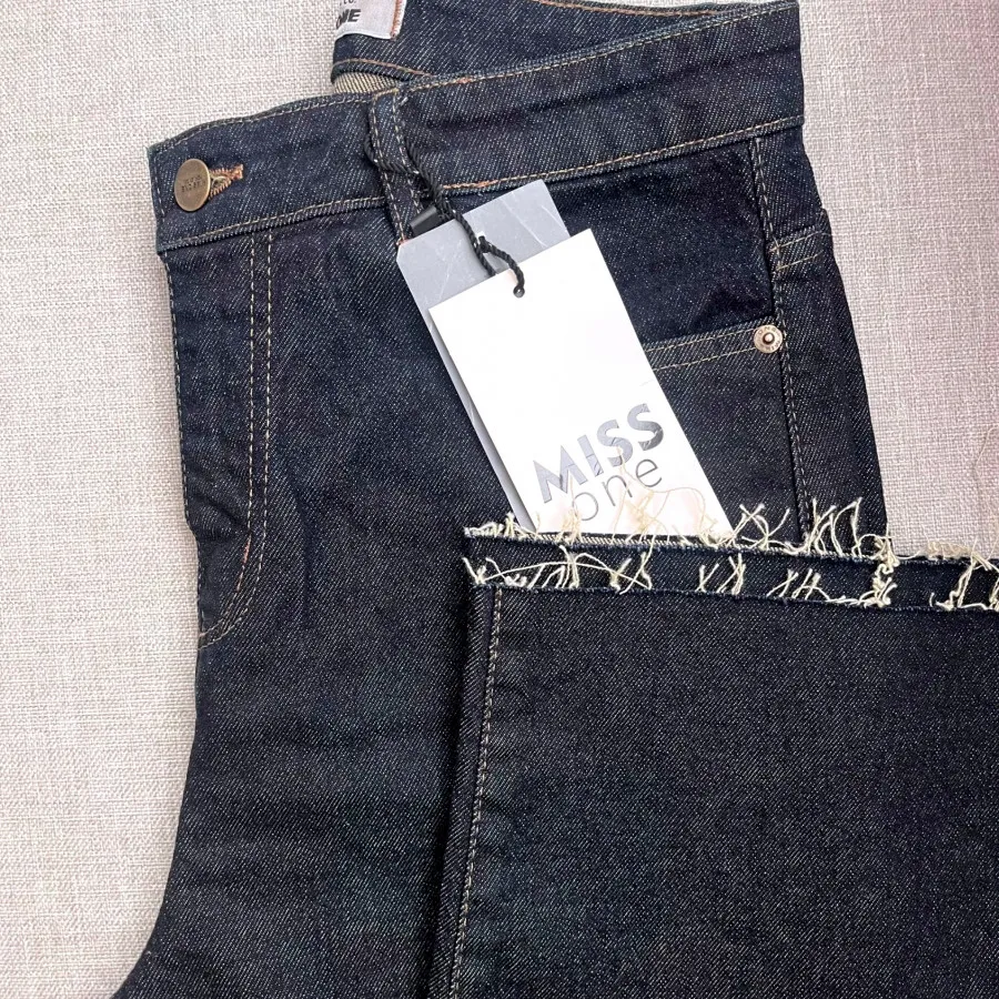 شلوار جین زنانه سورمه ای