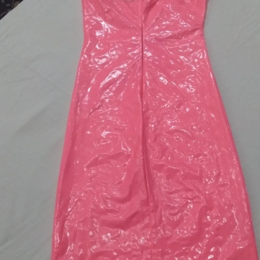 پیراهن لاتکس شین