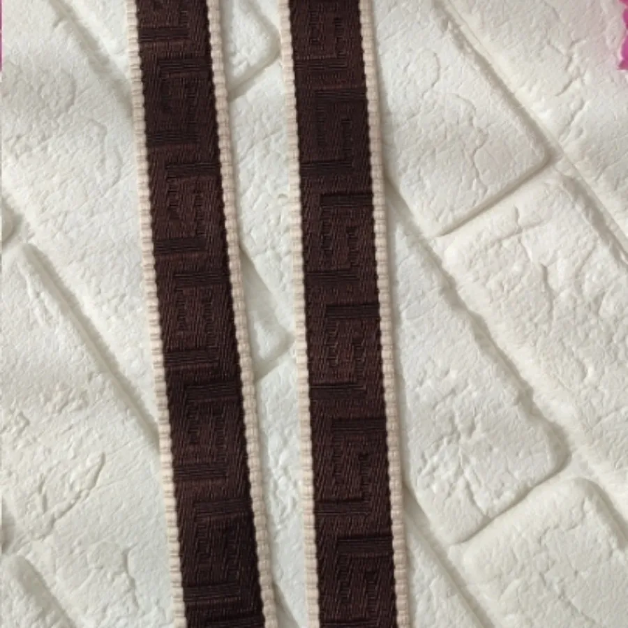 بند برزنتی طرحدار