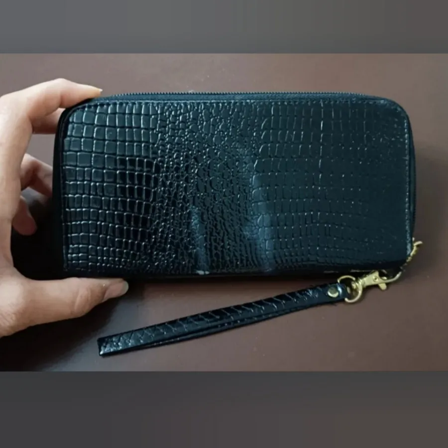 کیف پول زنانه