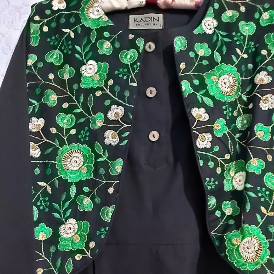 سارافون و جلیقه