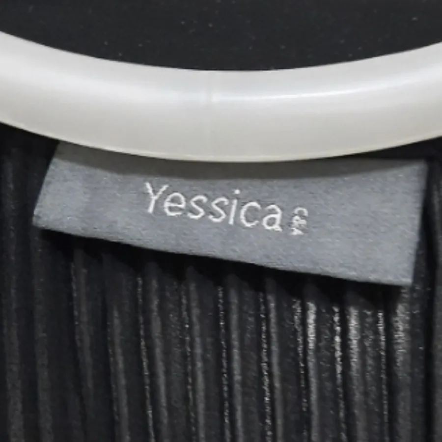 شومیز حریر پیلیسه Yessica