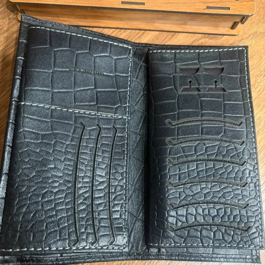 کیف پول اسپرت