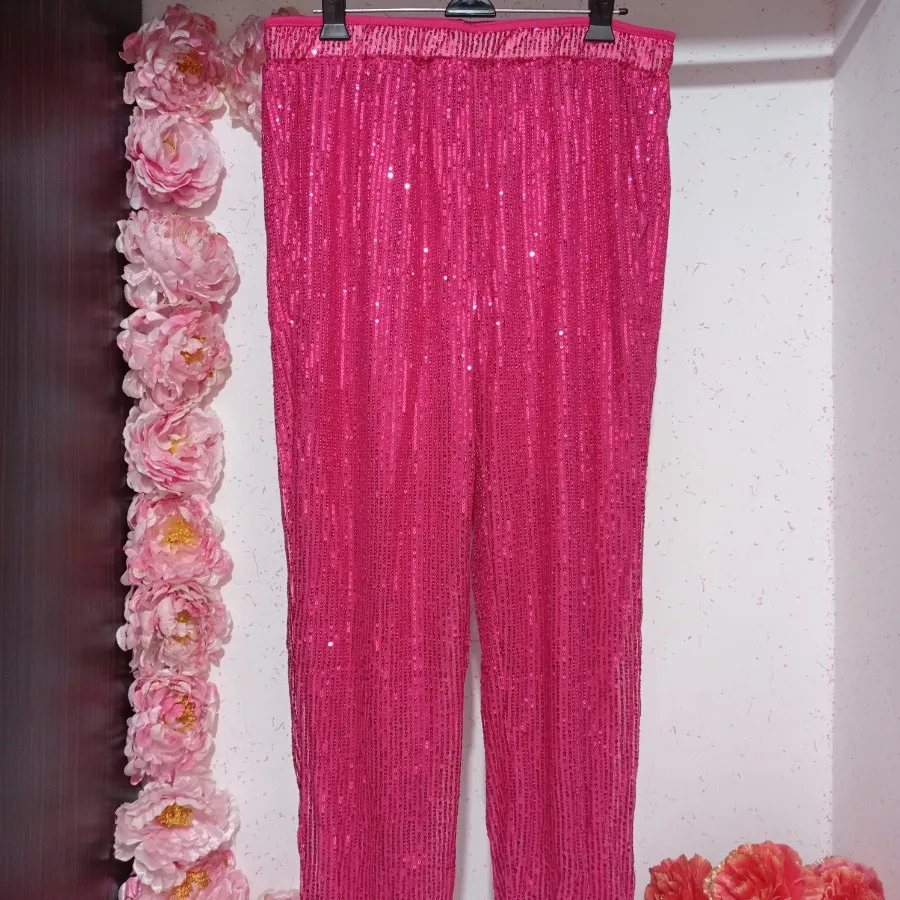 شلوار زنانه