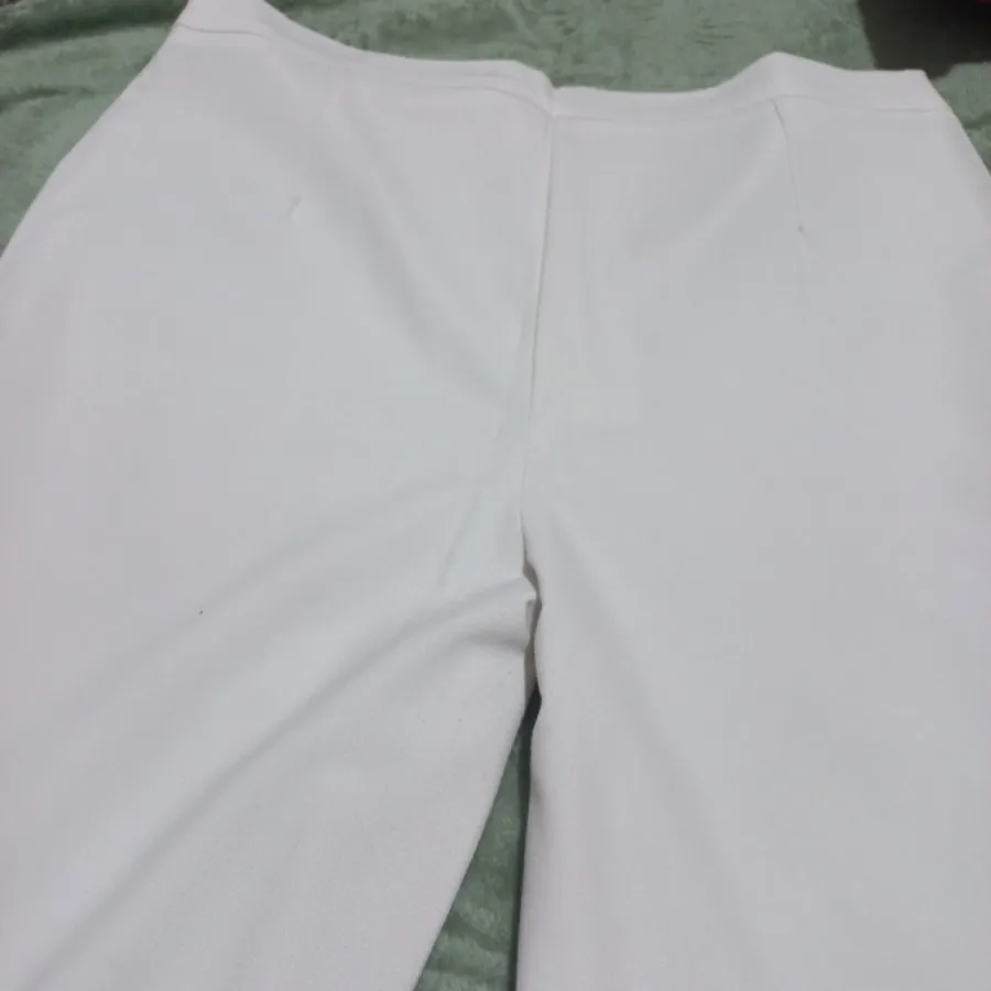 شلوار سفید پارچه ای