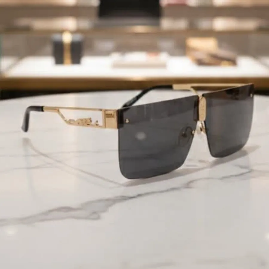 عینک آفتابی