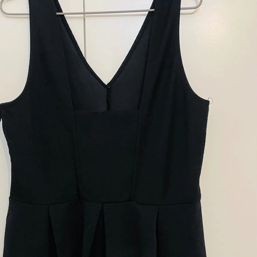 پیراهن کوتاه