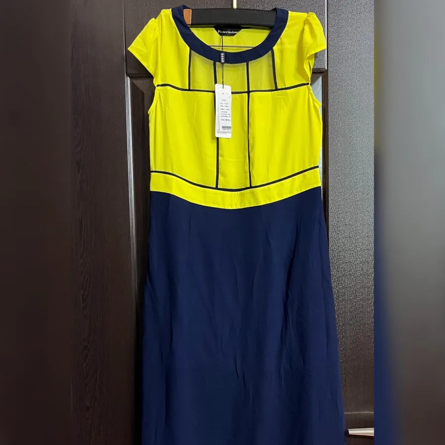 لباس بلند کره ای کاملا نو