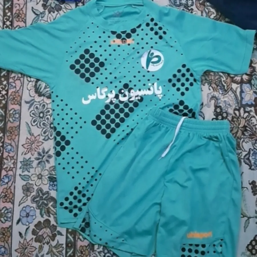 تیشرت شلوارک ورزشی