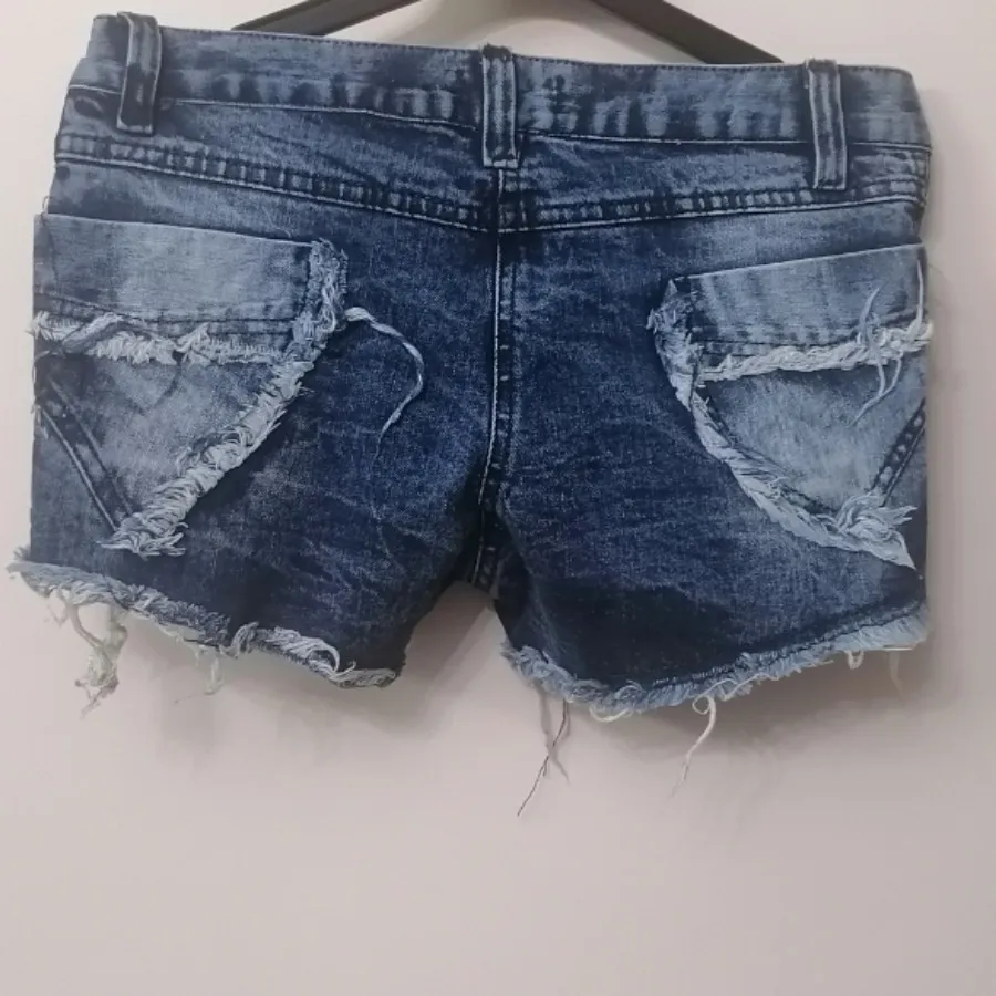 شلوارک(شورتک) دخترونه