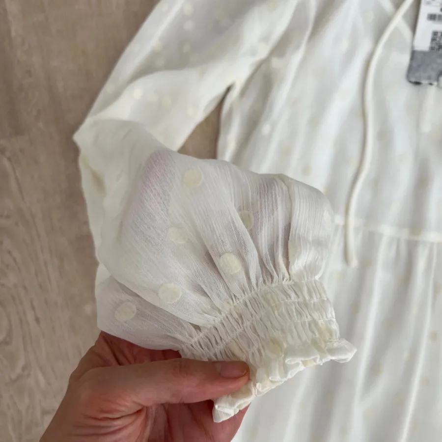 پیراهن برند استرادیواریوس