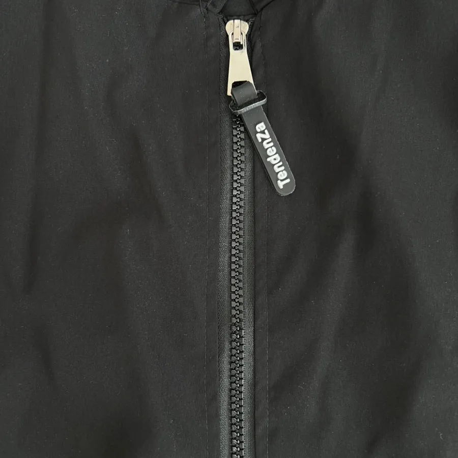 ست کراپ سوییشرت و شلوار