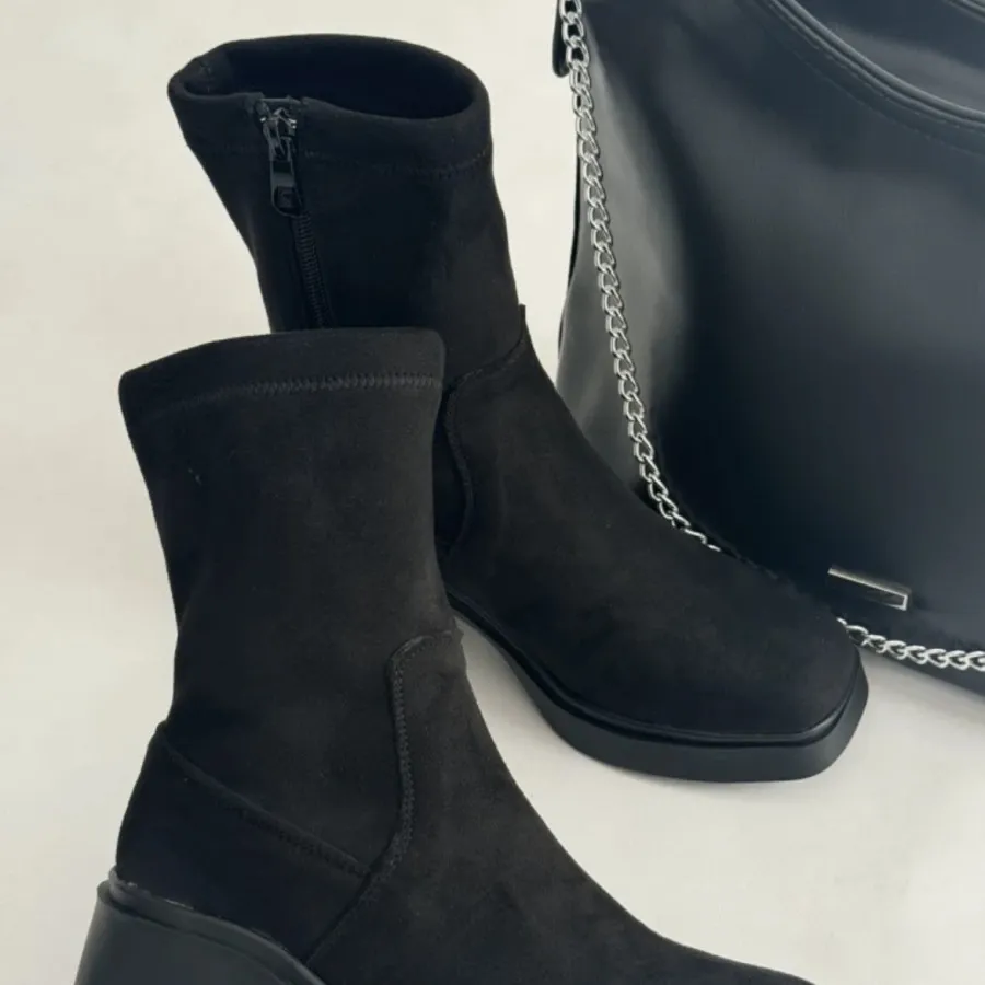 بوت ترند رنگ مشکی