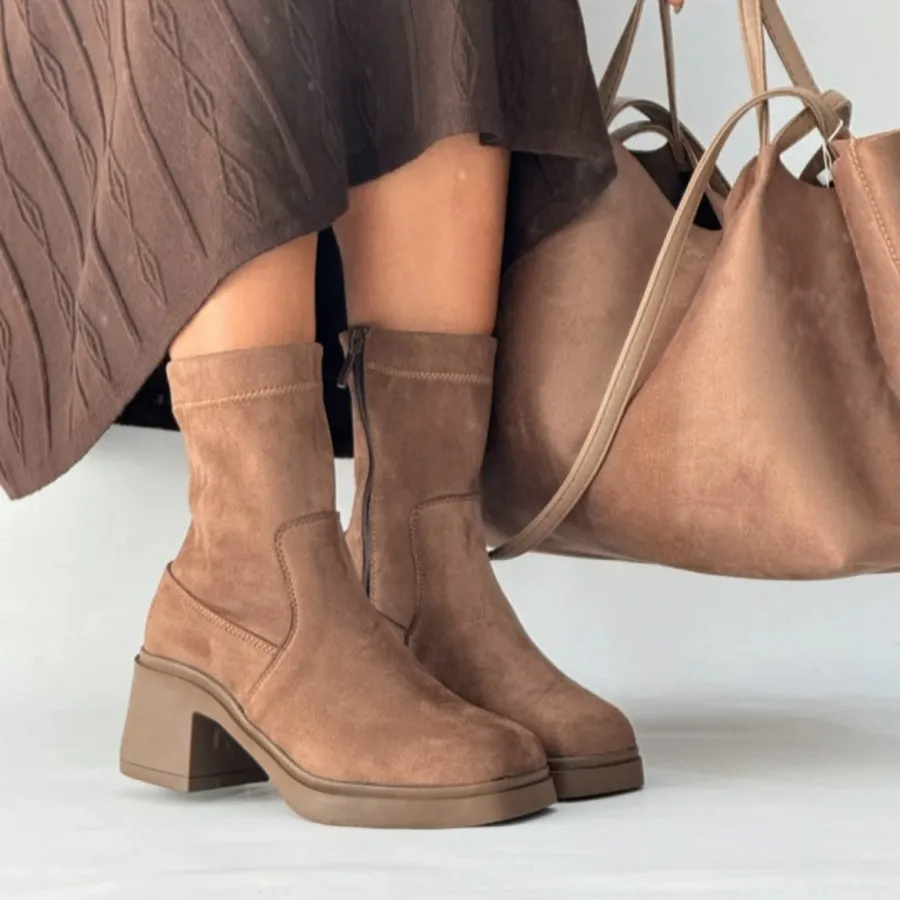 بوت ترند رنگ مشکی