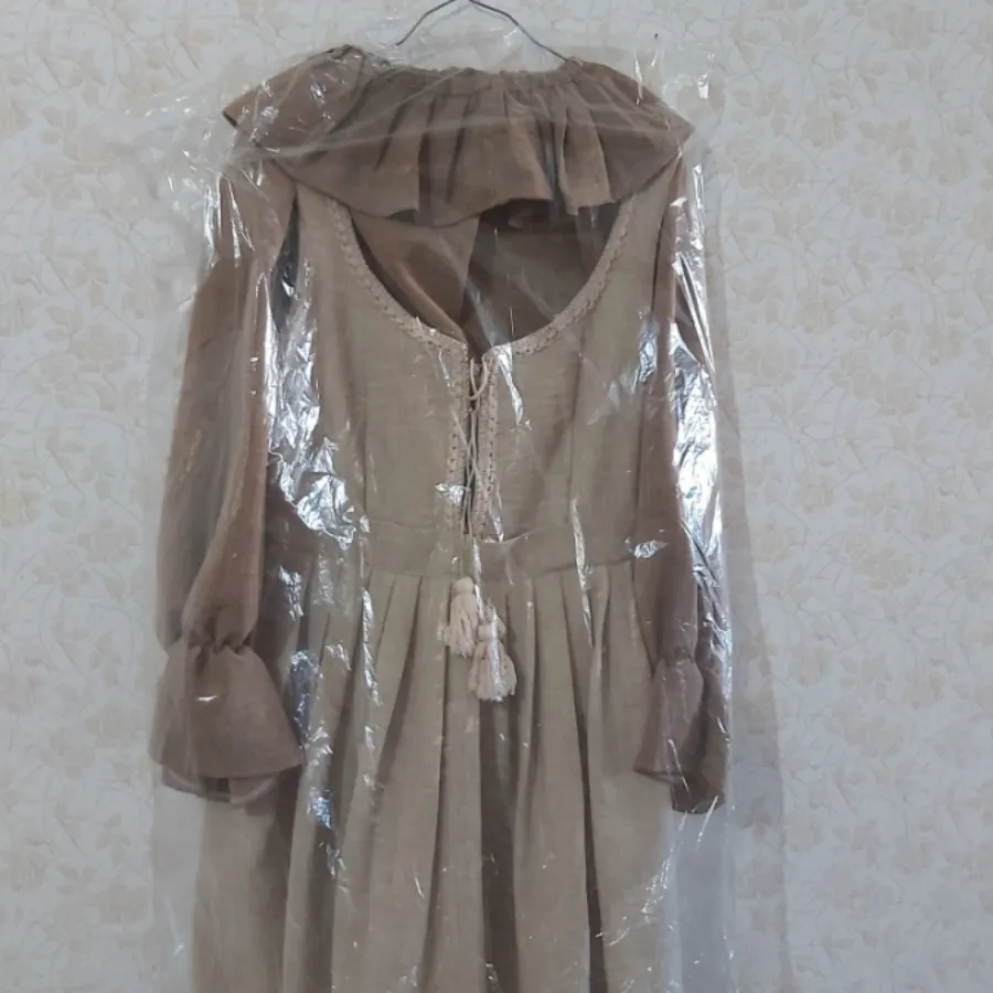 سارافون وشومیز