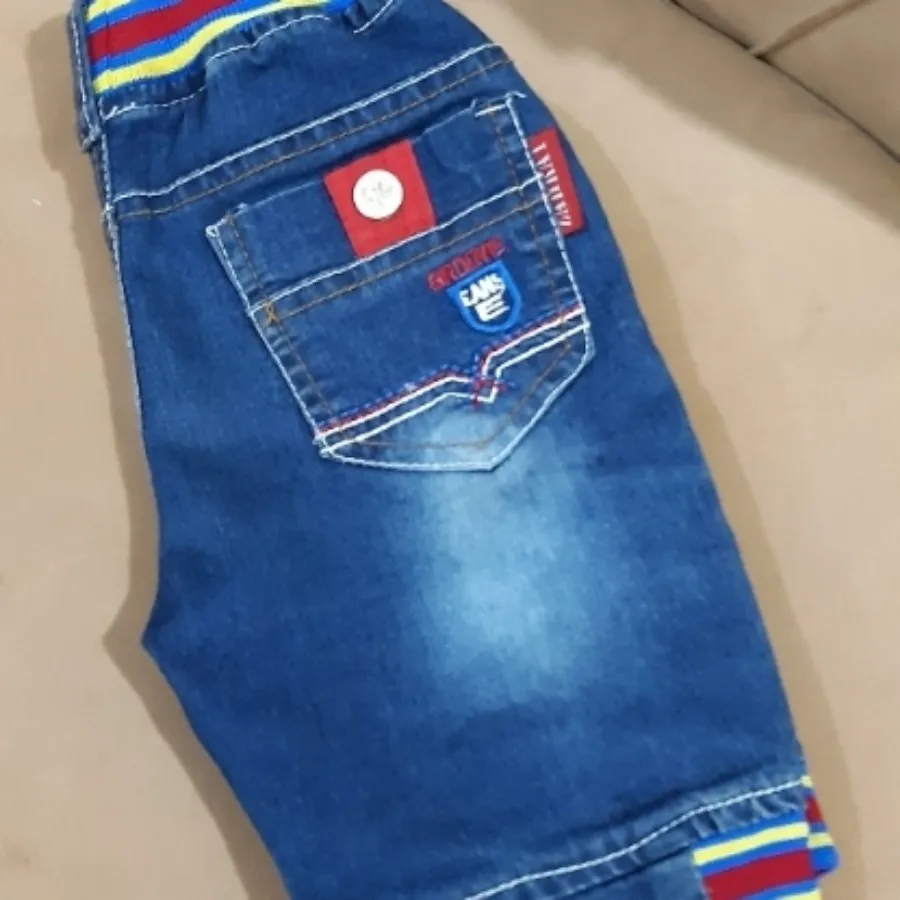 شلوارک بچگانه