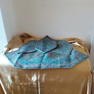 رانر و رو میزی