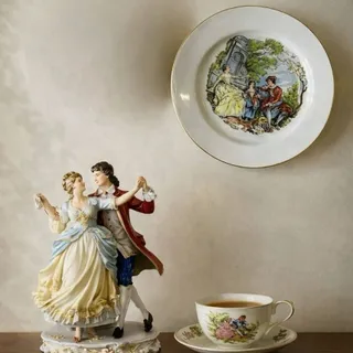 بشقاب طرح دنسی آنتیک