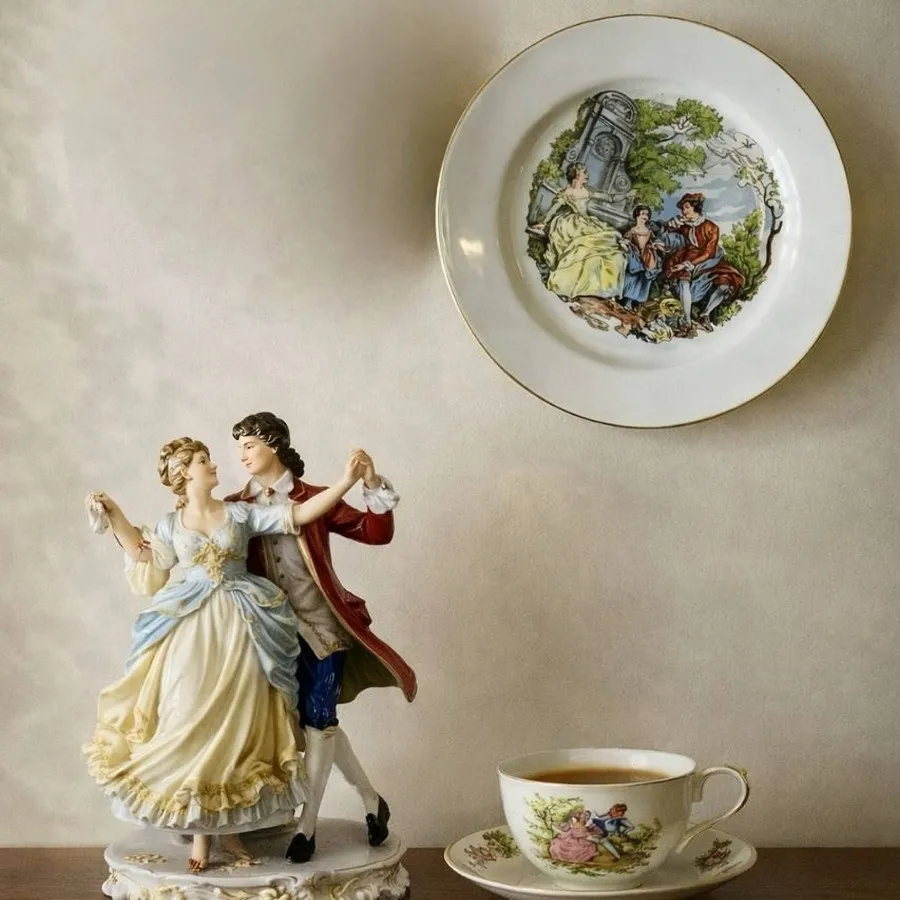 بشقاب طرح دنسی آنتیک