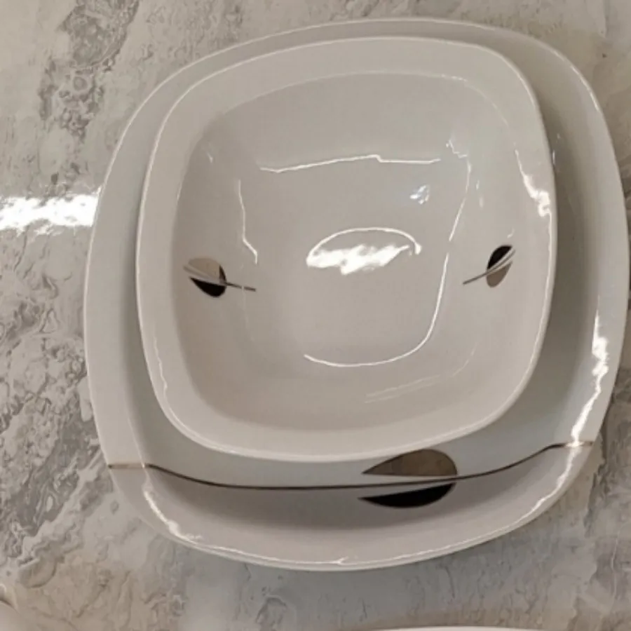 سرویس غذاخوری لاله