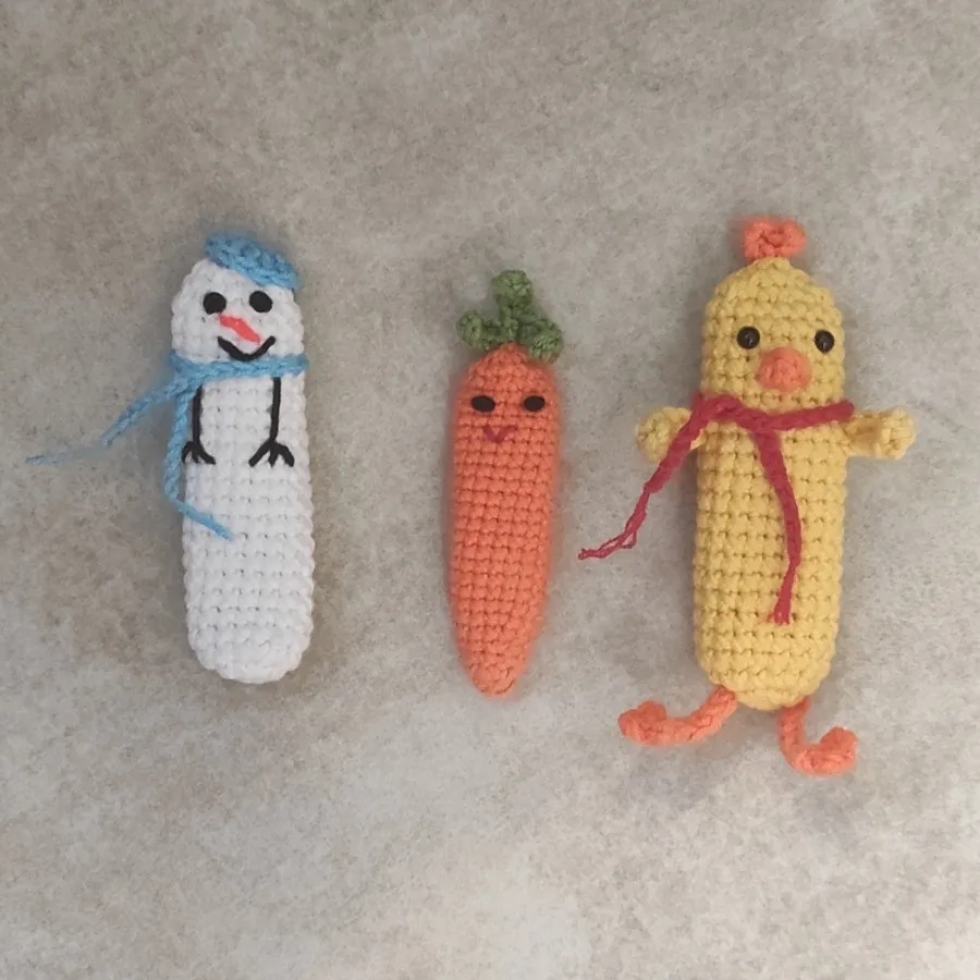 عروسک بافتنی قولنجی