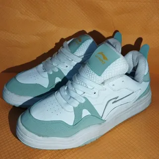 کتونی اکتیو