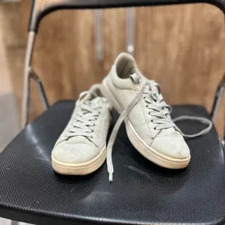 کتونی اچ اند ام