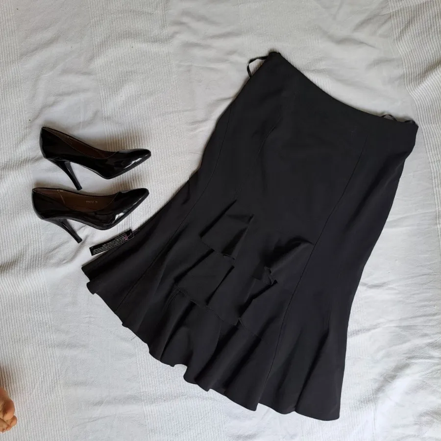 دامن از انگلیس