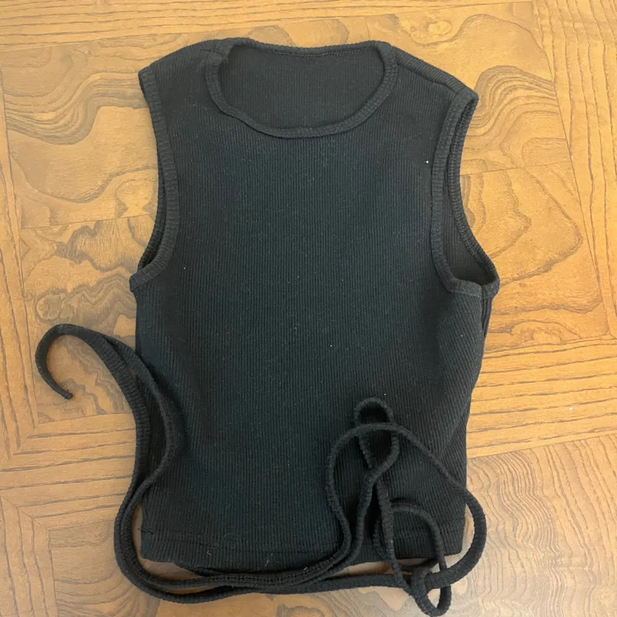 تاپ دخترانه