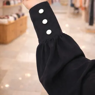 ساق دست دکمه دار