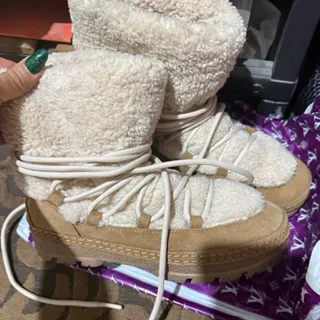 نیم بوت اویشو اورجینال 38