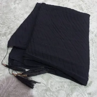 شال مشکی