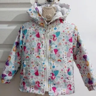 کاپشن بارانی