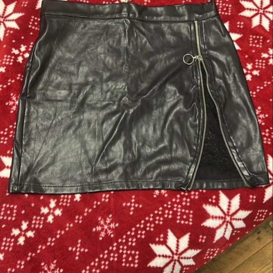 دامن کوتاه ترک