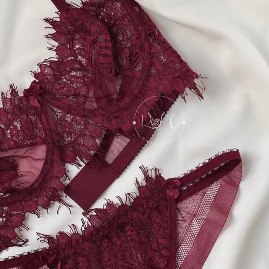 ست لباس زیر فانتزی