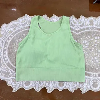 نیم تنه ورزشی